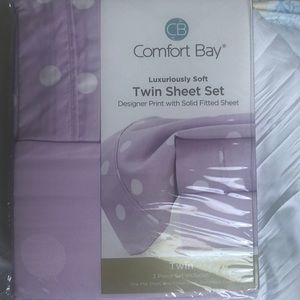 Twin sheets polka dot purple lilac with white dots
